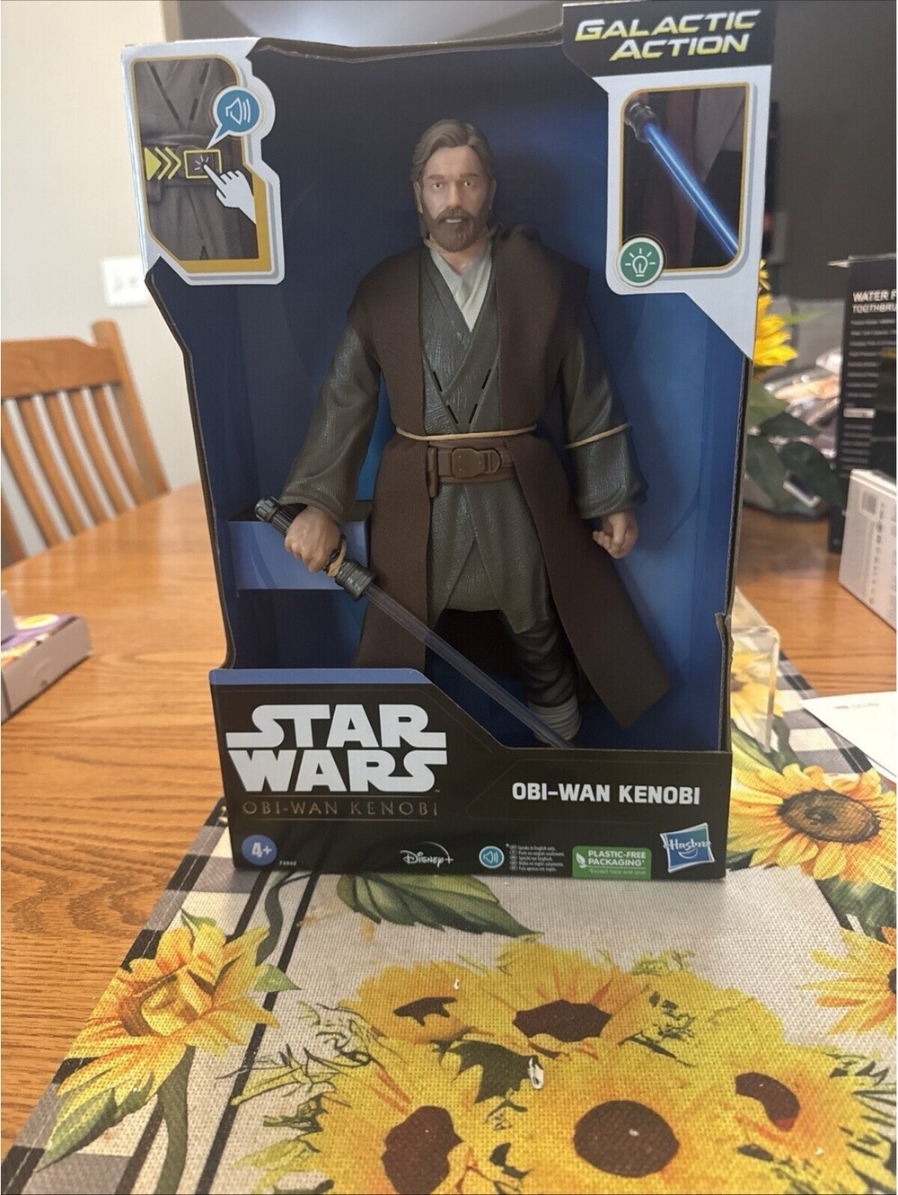 Star Wars Galactic talking Obi-Wan Kenobi Action Figure